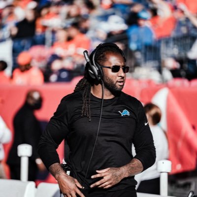 The Official Twitter Page of Kelvin Sheppard. LSU Grad. 8 Year NFL LB. Detroit Lions LB Coach! Humble servant walking in my purpose!