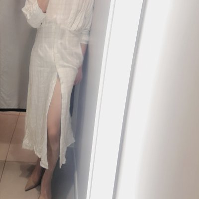 Sissy_ladyboy_'s profile picture. Alpha's daughter. 
ladyboy&sissy.
爱露出爱自己玩.
好心人投喂投喂救救孩子吧.