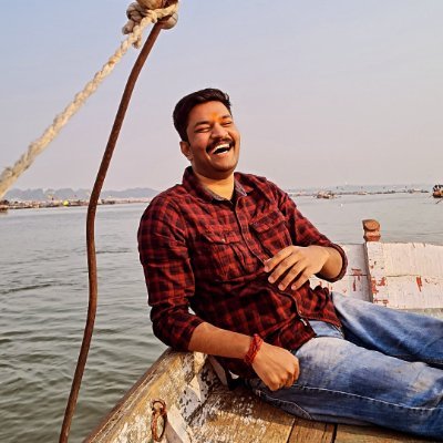 nikhilhodal's profile picture. carpe diem😎