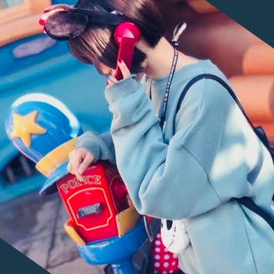 Poyopoyodoumei's profile picture. 法学 surilllせい ぼらんてぃあさーくる