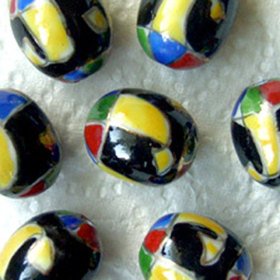 Loose Beads. Handcrafted Beads from ceramics, textiles, fibres, embroidery. 
Interests art, crafts, gardening, countryside, seaside...Loves motorbike and cake!