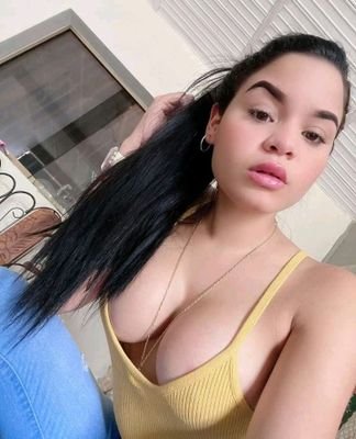 Je suis disponible pour des rendez-vous plans cul payant. Veillez me contacter si vous voulez de mes services. +33751982382