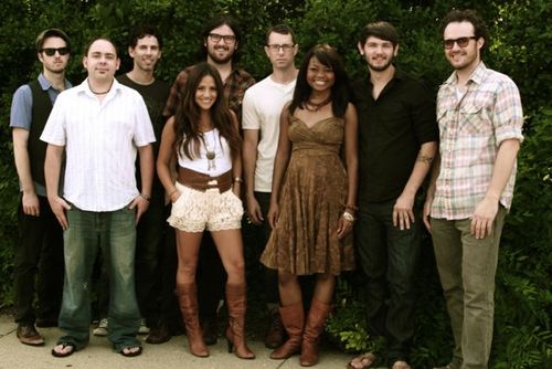 thecollectiveTN's profile picture. We're a Nashville voice band: @RubyAmanfu @RachaelLampa @danielellsworth @PerrinLamb @KalebTJones @JonathanLister @sammybrooker @david_jennings_ @isaachayden