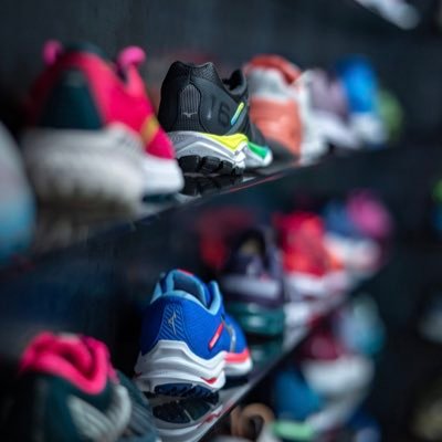 FitstuffRun's profile picture. Independent run shop in Chapel Street off Guildford’s cobbled High Street. We have a Clinic & Run Lab as well as a fantastic range of run shoes and clothing.