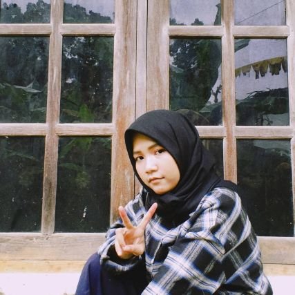 Rhzt88's profile picture. ACTV KALO LAGI ACTV🍑