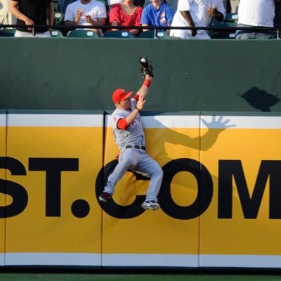 web gem: a spectacular individual or collective defensive effort in a game of baseball // 🎥 via @MLB