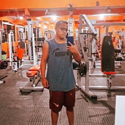 Faço umas bosta lá no youtube https://t.co/otPrlu44PF