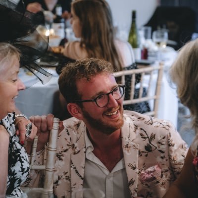 Passionate about the power of Drama | @MDE_Awards Winner 23 |@PrideInLondon Operations | @CSSDLondon | Director | Former teacher #OwnViews