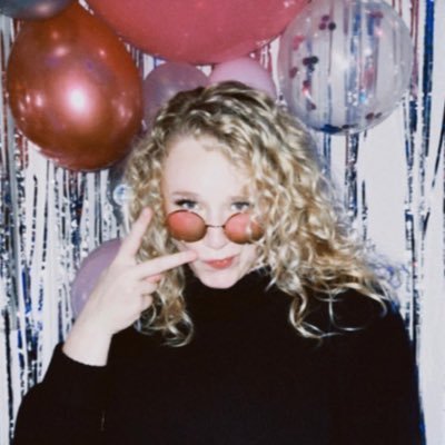 suz_kue's profile picture. 