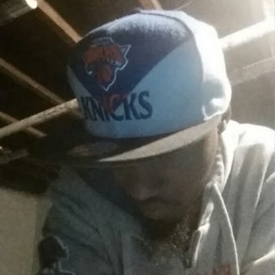 shellz235's profile picture. 