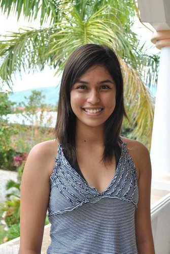 I'm from the Philippines. Migrated in the US in 2002. And currently residing in Illinois, i took up BS Psychology at Northwestern University.