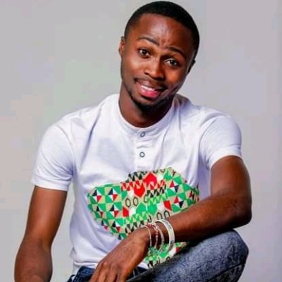 mon sourire est tout c'est que j'ai de special
i like the way i'am