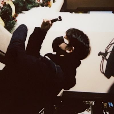 zhizhoulim_'s profile picture. kadang 🇰🇷 x 🇨🇳 x 🇨🇷