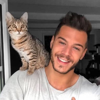 DavidKozhevnik9's profile picture. 