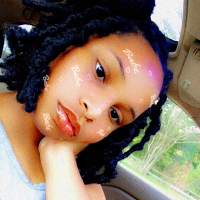 MichellTanae's profile picture. 