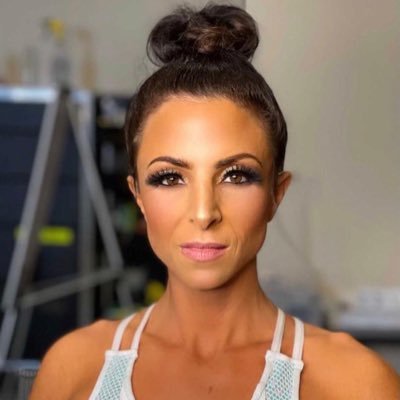 SerenaDeeb Profile Picture