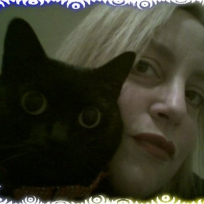 #BookPublisher #Translator #AnimalActivist #Wiccan #Juventina. Proud mother of three fur children. https://t.co/XsFDsigYwz 🐱🐾🐷📖🌱