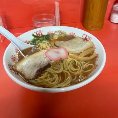 旦那が飲食。 独立→自営業。先行き不安。 旦那が嫌い。 イクメンぶってるクソ