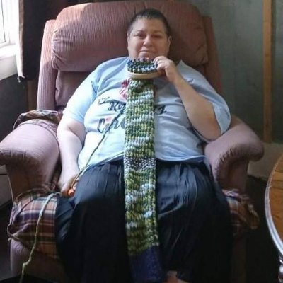 IrisLoomknit's profile picture. I love to loom knit for poor/homeless people. I don't ever sell what I make (hats/scarves).