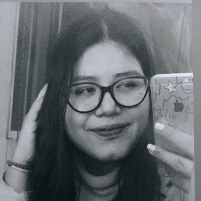 adriana_ze1's profile picture. Oh boy I like you✨