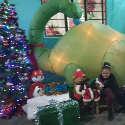 Eva83416965's profile picture. 