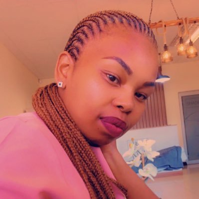 humble,sweet, loving n gracious soul❤ proud Xhosa woman🤗💕Honey sales consultant I sell bag's, shoes, purses, fragrances and gorgeous accessories for a livin🥰
