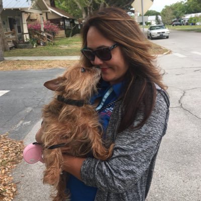 alyssa_mapes's profile picture. Professional Pet Sitter- Premier Dog Services - We treat your furbabies with love and kindness 🐾