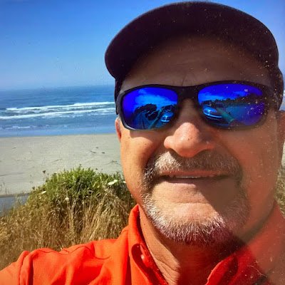 Do you want your class days to be fulfilling as a day on a West Coast beach? Follow Joe’s tips to classhack from 36 great years of teaching/coaching 👍🏻🐻!