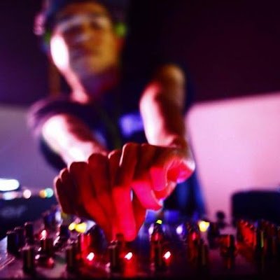 JuanMor40749427's profile picture. Traum Schallplaten - Moatun 7 - Neo Ouija - Kotagens - 2 Phonic Recordings - Spa Club - Bôite - Insectorama