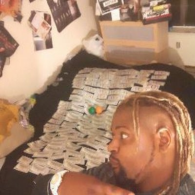 Musician sports player 5106196375 ptrillaphatbeatzent@gmail.com call email for tour dates and private sessions.