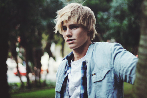 BeckGreyson's profile picture. Reckless, fearless. / Older brother to Jeanette and Jesse