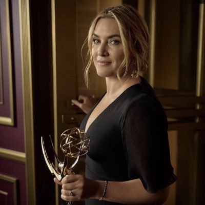 Kate Winslet is my idol. Fashion and Style. Film. Acting. Writer. 