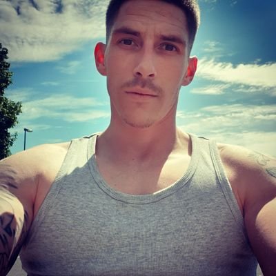 SurgeShedz's profile picture. 