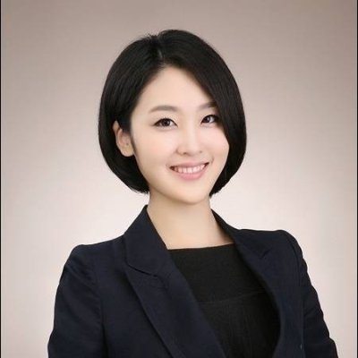 Lena65119432's profile picture. 