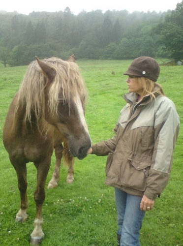 EcoFitnessGina's profile picture. Sports therapist, runner, mother.  Eco-Fitness = EVERYDAY easy fitness - no gym necessary. Tweets to help u get NATURALLY healthy & slim