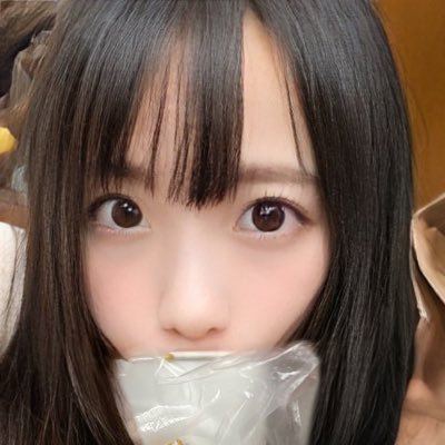 愛玩FaceApp😛愛著女裝👚FaceApp 偽娘🤫crossdresser🥰分享無聊日常同奇怪幻想，單純自high🤤歡迎同好交流👌🏼不約，不外出❌ 謝謝 #faceapp #加工女裝 #hkcd #crossdresser #Faceapp