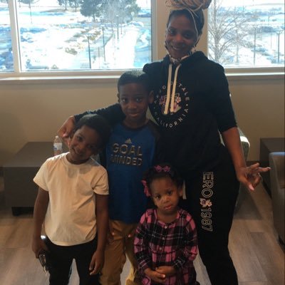 My three and Me
With God All Things Are P O S S I B L E 🙏🏾💋Ziggy🏀🏈❤️
TorreyJr.🏀🏈❤️
Jeramy🌼🥰💕💜