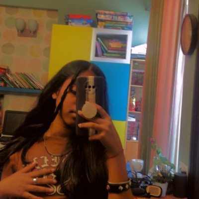 Parna's profile picture. ❤️❤️