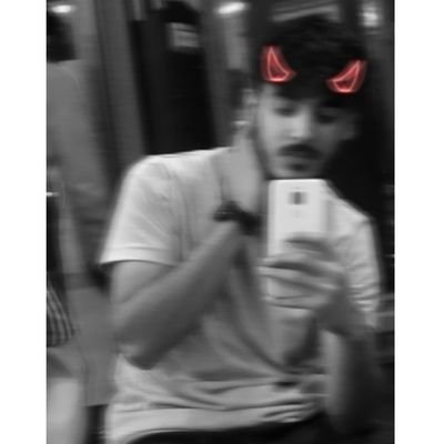 Blackeddyx22's profile picture. no mercy @Eminem @2pac 💉