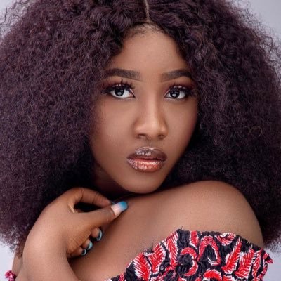 chin_lee_'s profile picture. Nigerian 🇳🇬| I'm active and I follow back y'all|