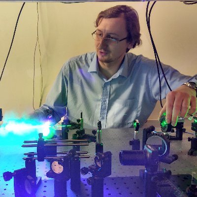 Assistant Professor @PWr_Wroclaw | Physics & Materials Science | Formerly @StranksLab @DeptofPhysics @cebcambridge @Cambridge_Uni