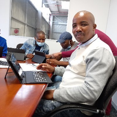 Browndash88's profile picture. The only Zulu man in rural Botswana🇧🇼
@mancity and @Sundowns .