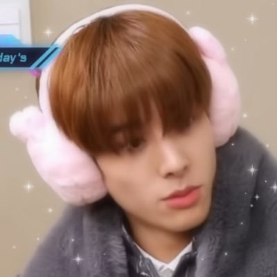 📂★☆ . . . THIS USER THINKS ABOUT #제이크 24/7 ??! 𝐌𝐄 + 𝐄𝐍𝐇𝐘𝐏𝐄𝐍。この世で何よりもあなたを愛して ♡ 存在して、私の世界に愛を持っていただきありがとうございます
