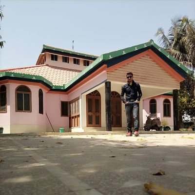 उठो तो ऐसे उठो की फख्र हो हर बुलंदी को झुको तो ऐसे झुको बंदगी भी नाज़ करे