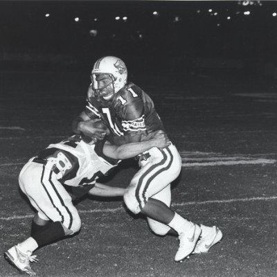 Old School sports historian. Tweeting highlights of San Diego high school football.
