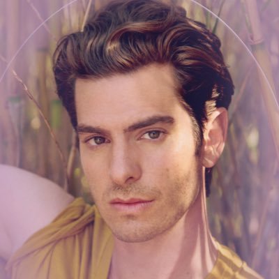 SOON! /// best and most reliable source on everything about the actor Andrew Garfield; from fans to fans all around the world. In English. || We are NOT Andrew.