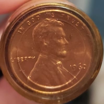 iamlegend_sam's profile picture. crypto enthusiasts and restaurant owner. with an IT director as my wife.