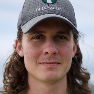 ✧ Founder, CEO @bedrockcomputer
✧ Try https://t.co/FHVToUnr82, a next-gen file system
✧ Ex: 2x founder (acq. Box), pro soccer, Dartmouth, baby