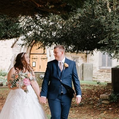 Alexhilly1492's profile picture. Cricket mad, play for Alvis CC, BTCC and @PelisCricket.