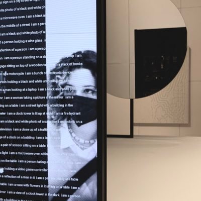 sez_text's profile picture. An exchange student from across the universe